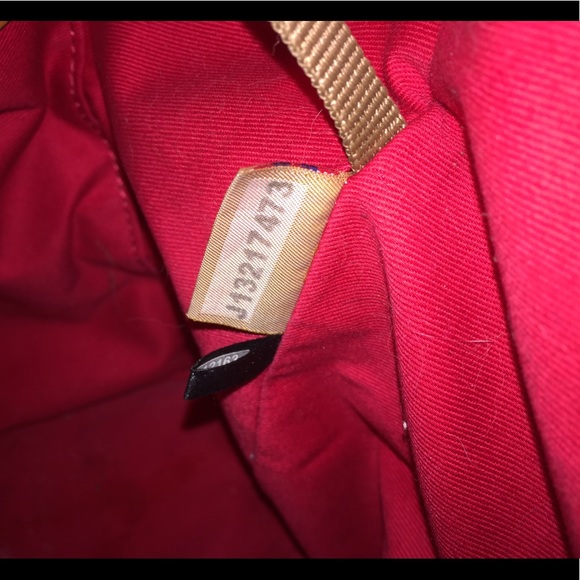 Dooney and Bourke-Bucket - Picture 6 of 8